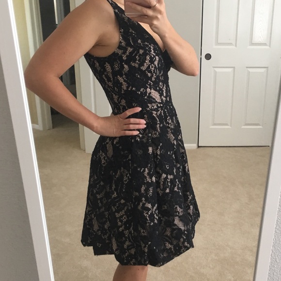 Adrianna Papell/ Aidan Black Lace Cocktail Dress - Picture 4 of 7